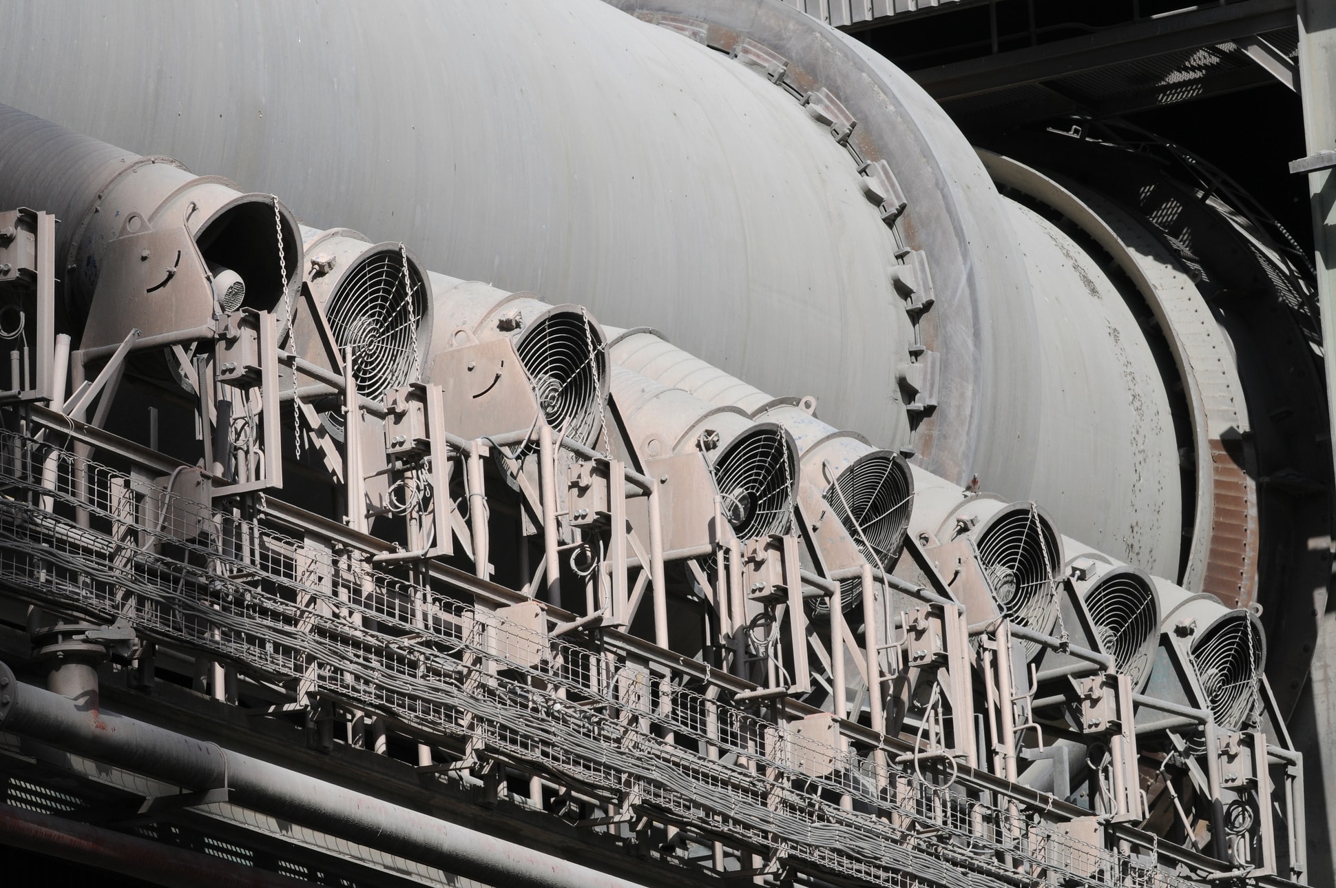 Cement Plant Emissions and Permit Review in California